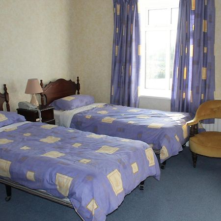 Riversdale Farm B&B Ballinamore Room photo