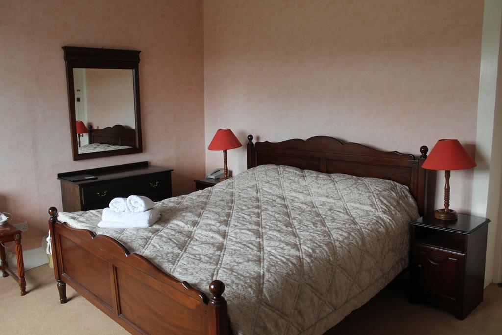 Riversdale Farm B&B Ballinamore Room photo