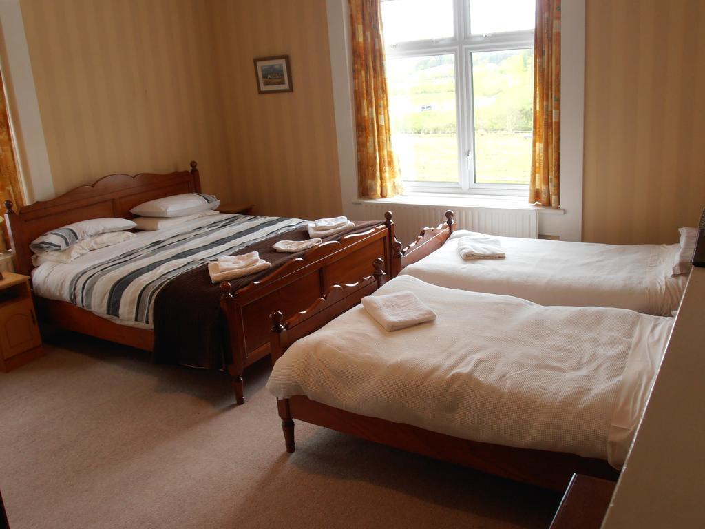 Riversdale Farm B&B Ballinamore Room photo